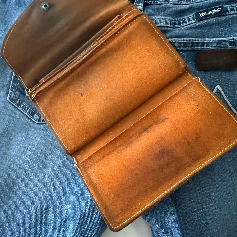 Vintage Distressed Leather Biker Wallet - Picture 6 of 12